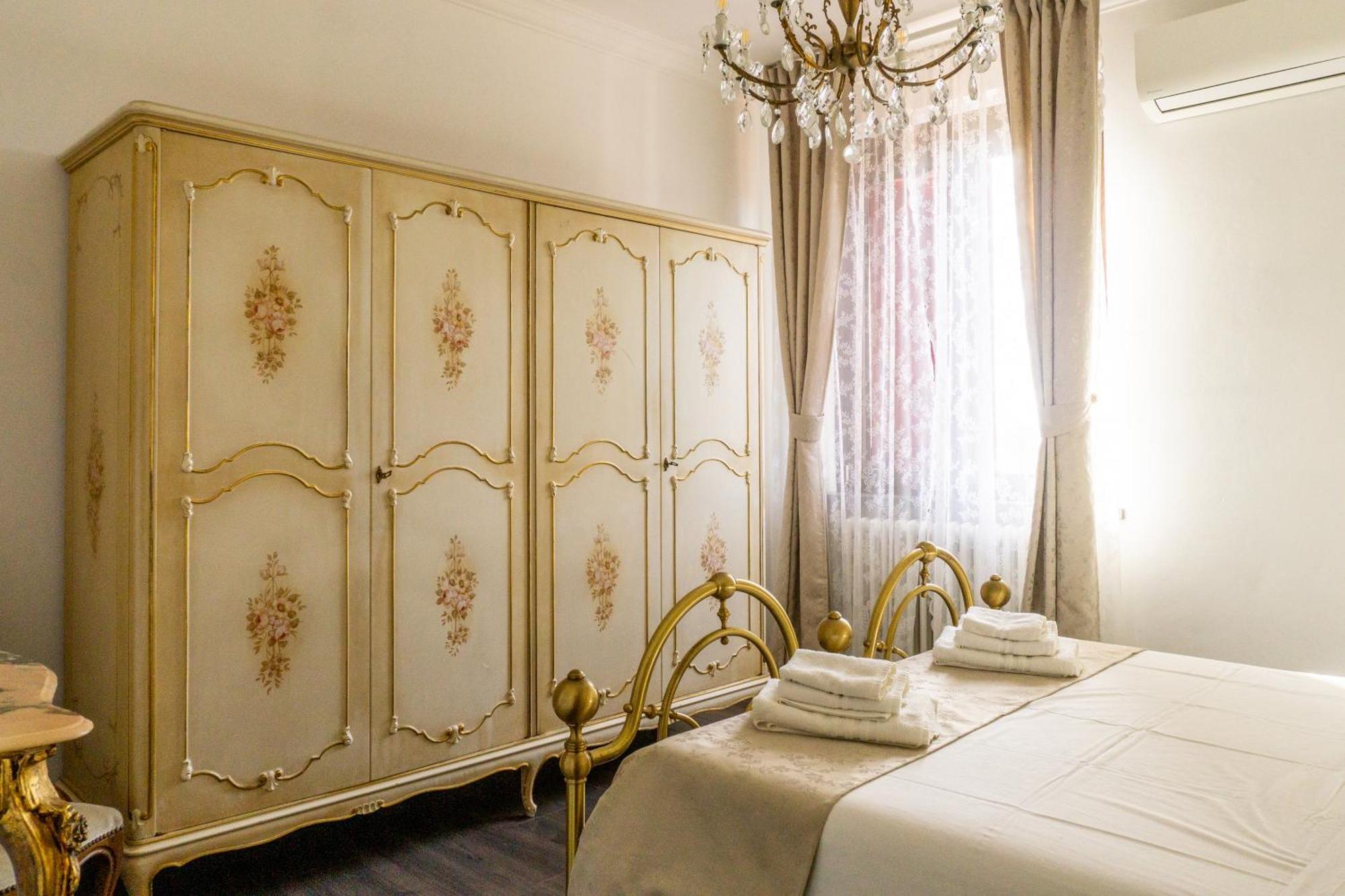 Villa Nerone B&B Lorenzana Ngoại thất bức ảnh