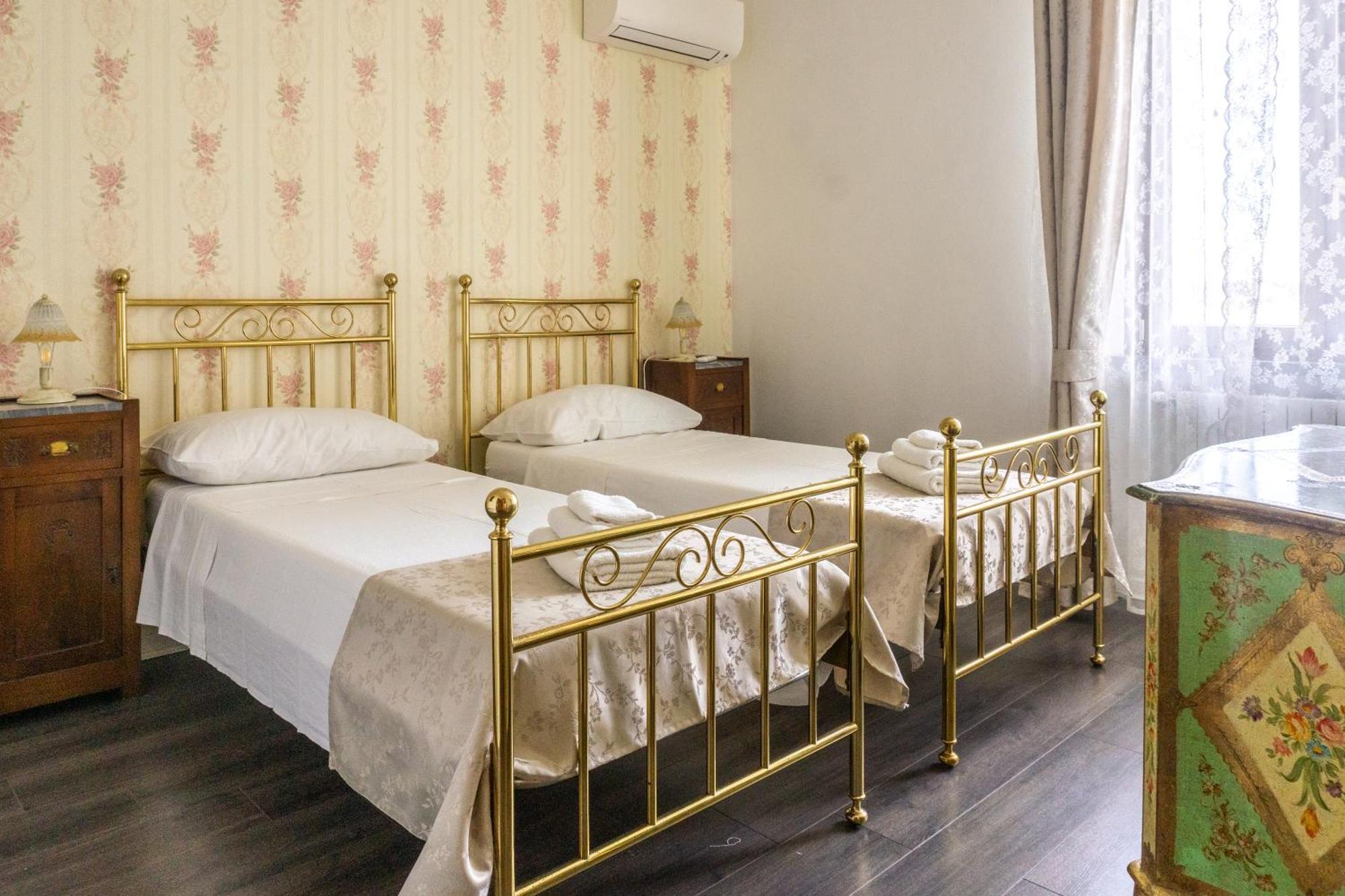 Villa Nerone B&B Lorenzana Ngoại thất bức ảnh