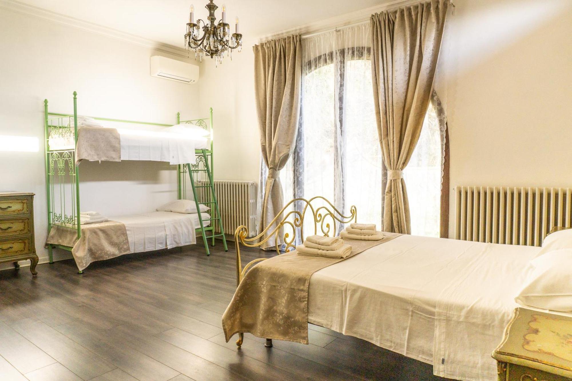 Villa Nerone B&B Lorenzana Ngoại thất bức ảnh